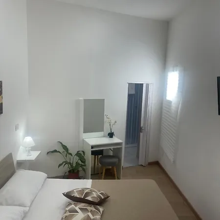 Maison Vittoria Stazione * Palermo